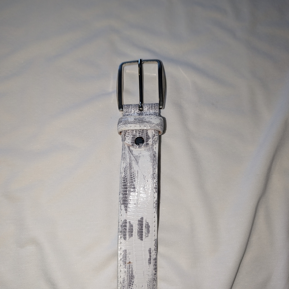 Leather Belt White and Gray Patterned
